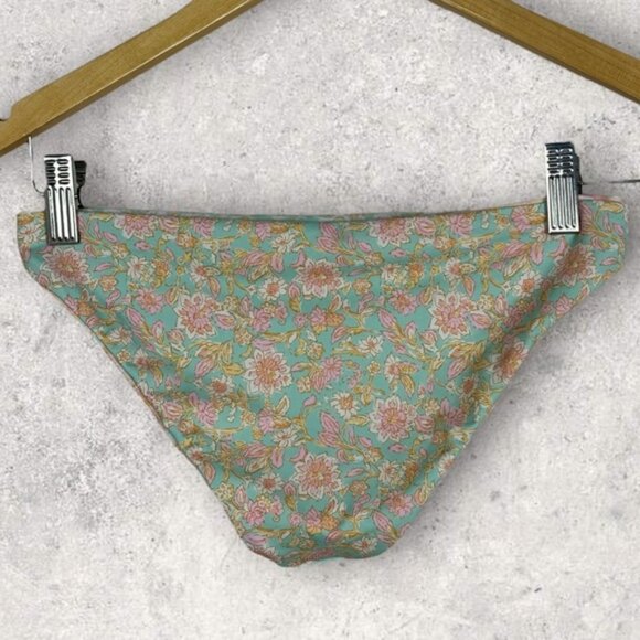 NEW Billabong Layered With Love Reversible Bikini Bottoms Size 14 Floral Swim - Picture 5 of 12